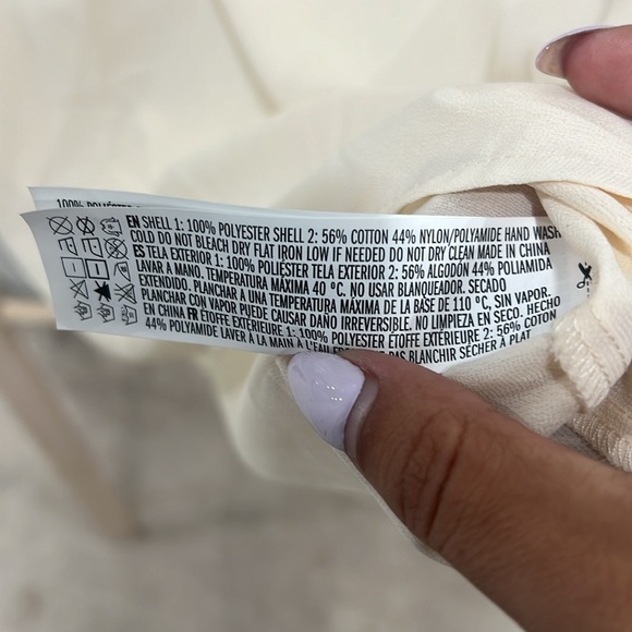 Forever21 Blouse - Picture 4 of 4